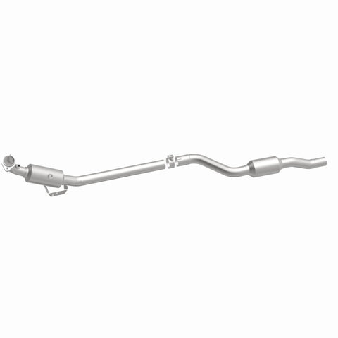 MagnaFlow Direct Fit Catalytic Converter 10-12 Mercedes-Benz GLK350 V6 3.5 OEM Underbody - 21-440