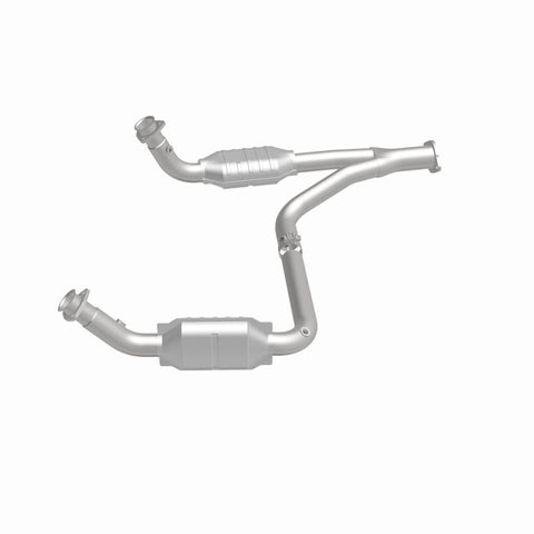 MagnaFlow Conv DF 00-01Tahoe/Yukon V8 5.7L - 93603