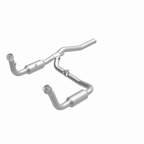 MagnaFlow Direct Fit Catalytic Converter 2009-2012 Dodge Nitro 3.7L Underbody - 52148
