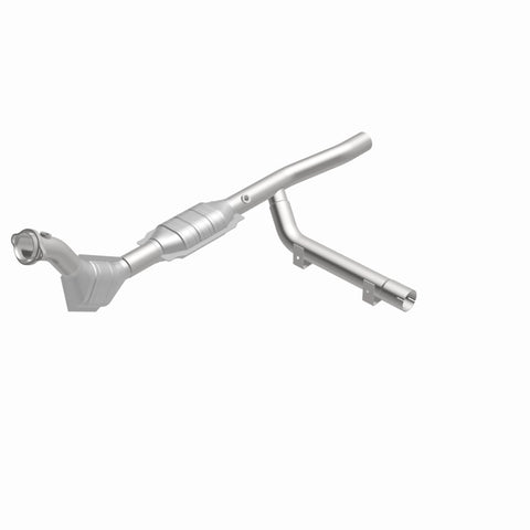 MagnaFlow Direct Fit Catalytic Converter 97-98 Ford Expedition 4.6 - 93130