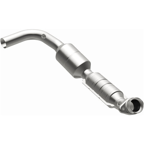 MagnaFlow Direct Fit Catalytic Converter 05-07 Ford E150 4.6L Driver Side - 51311