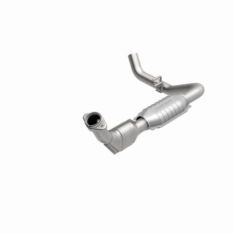 MagnaFlow Direct Fit Catalytic Converter 99-00 Ford Trucks 5.4L - 447117