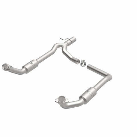 Magnaflow Conv DF 2009-2012 E-150 5.4 L Underbody - 52294