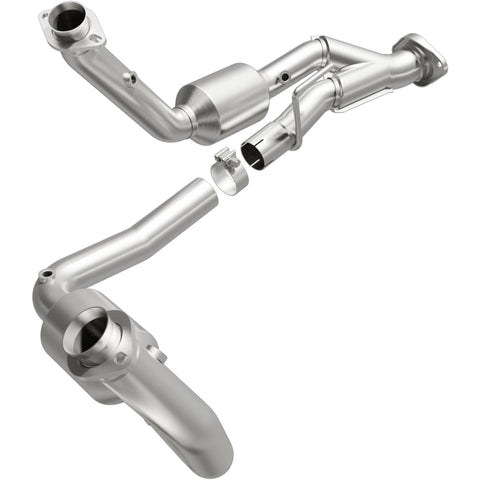 MagnaFlow 05-06 Jeep Grand Cherokee 5.7L Direct Fit Catalytic Converter - 4651709