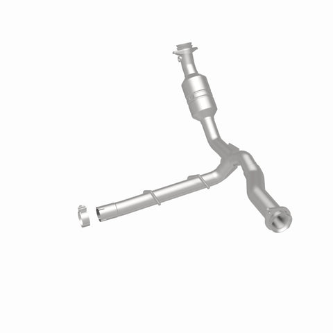 MagnaFlow 11-14 Ford F-150 5.0L Direct Fit CARB Compliant Left Catalytic Converter - 5551139