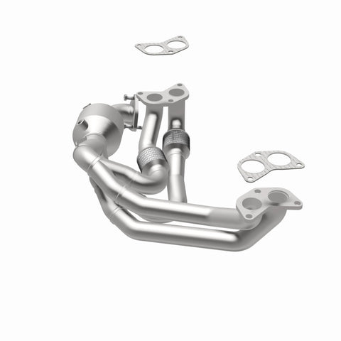 MagnaFlow Conv Direct Fit OEM 16-17 Subaru Impreza/Forester Underbody - 52587
