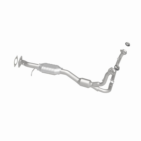 MagnaFlow Direct Fit Catalytic Converter 01-05 Chevy Blazer 4.3L 4WD - 49897