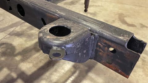 Rust Buster Avalanche/Suburban/Yukon Rear Body Frame Mount - RB7416