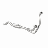 MagnaFlow Direct Fit Catalytic Converter 00-03 Dakota 4.7L 4WD OEM - 49600