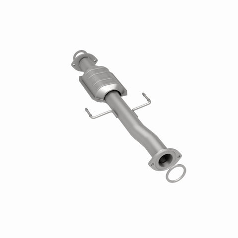 MagnaFlow Direct Fit Catalytic Converter 02-04 Toyota Tacoma 2.7L Rear - 441757
