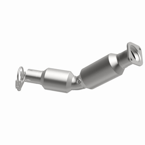 Magnaflow Conv DF 2010-2015 Prius L4 1.8 OEM Underbody - 52455