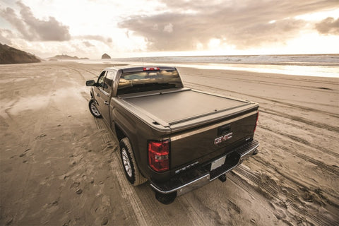 Roll-N-Lock 14-18 Chevy Silverado/Sierra 1500 XSB 68in A-Series Retractable Tonneau Cover - BT220A