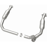 MagnaFlow Direct Fit Catalytic Converter 06-07 Ram 1500 4.7L Underbody - 52291