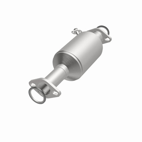 MagnaFlow Direct Fit Catalytic Converter 81-83 Toyota Pick Up 2.4L - 3391895