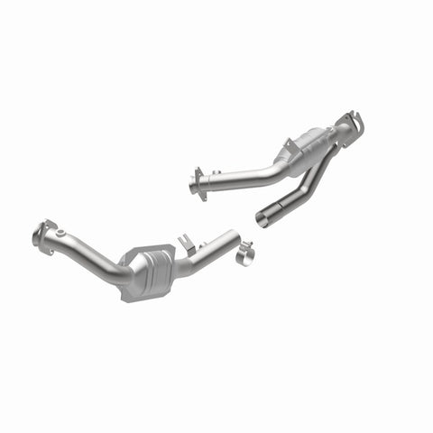 MagnaFlow Direct Fit Catalytic Converter 96-99 Ford Taurus3.0L 50S - 444034