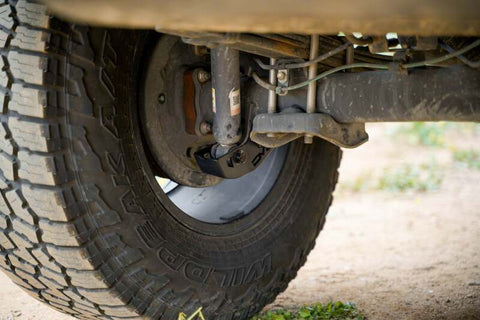 DV8 Offroad 16-23 Toyota Tacoma Rear Shock Skid Plates - SPTT1-02