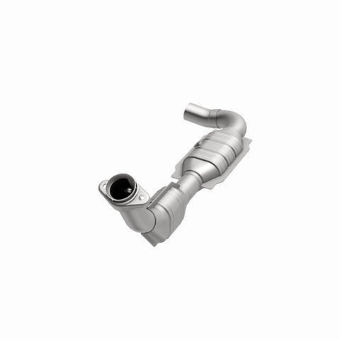 MagnaFlow Direct Fit Catalytic Converter 99-00 Ford F-150 4.6L - 447137