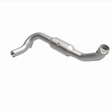 MagnaFlow 05-06 Lincoln Navigator 5.4L Direct Fit Catalytic Converter - Passenger Side - 4651507