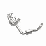 MagnaFlow 05-06 Jeep Grand Cherokee 5.7L Direct Fit Catalytic Converter - 4651709