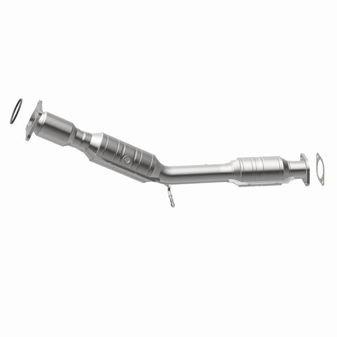 MagnaFlow Direct Fit Catalytic Converter 05-09 Volvo V50 2.4L - 24144
