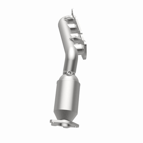 MagnaFlow Direct Fit Catalytic Converter 12-16 Hyundai Equus V8 5.0L Manifold - 22-092