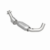 MagnaFlow Direct Fit Catalytic Converter 97-98 Ford F-150 Pickup 4.2L D/S 4WD (49 State) - 93428