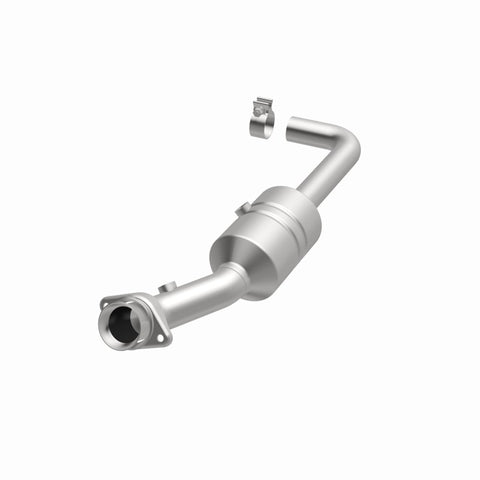MagnaFlow Direct Fit Catalytic Converter 2011-2014 F-150 3.7L Underbody - 52157