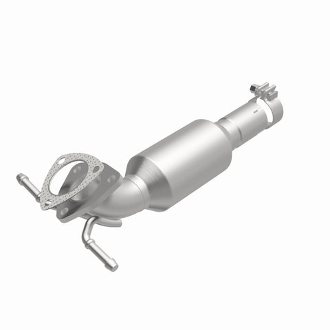 MagnaFlow 16-17 Chevrolet Cruze 1.4L California Grade CARB Compliant Direct-Fit Catalytic Converter - 557131