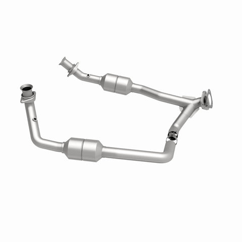 MagnaFlow Conv DF 00-03 Ford E150 5.4L - 51378