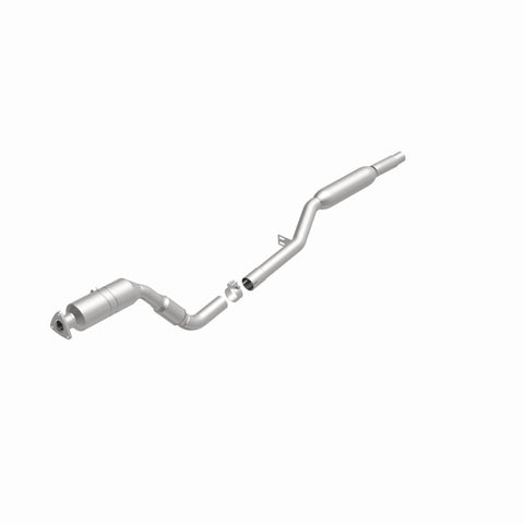 MagnaFlow Direct Fit Catalytic Converter 2005-2007 A6 QUATTRO 3.2L Underbody - 52132
