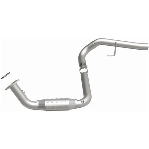 MagnaFlow Direct Fit Catalytic Conv 02-06 Cadillac Escalade / 02-06 GM Yukon (Inc Denali) 6.0L D/S - 93601