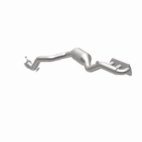 MagnaFlow Direct Fit Catalytic Converter 05-09 Audi A8 6.0L - 51160
