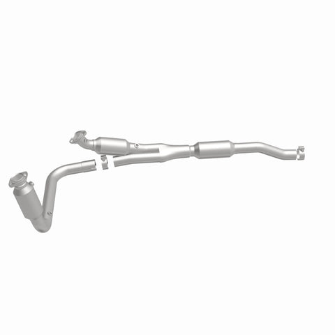 MagnaFlow 2002 Dodge Ram 1500 5.9L California Grade CARB Compliant Direct-Fit Catalytic Converter - 4583018