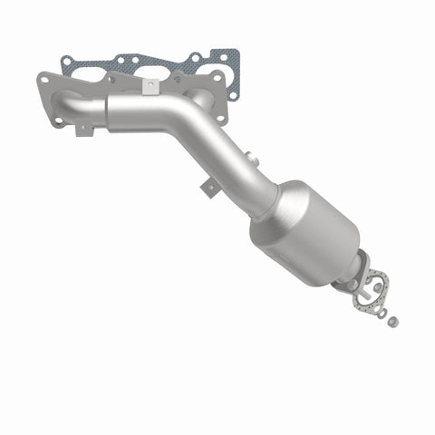 MagnaFlow Direct Fit Catalytic Converter 10-12 Hyundai Genesis 3.8L - 51712