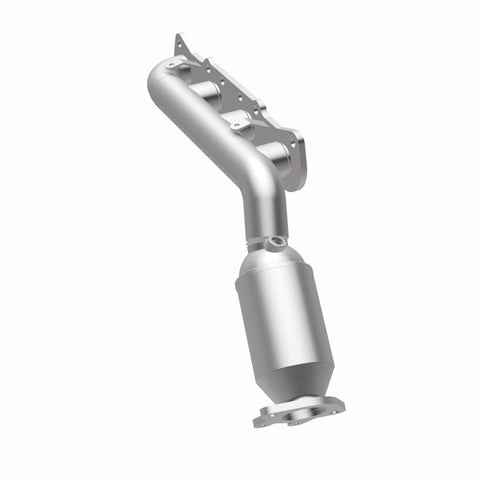 MagnaFlow Direct Fit Catalytic Converter 12-16 Hyundai Equus V8 5.0L Manifold - 22-092