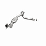 MagnaFlow Direct Fit Catalytic Converter 03 Lincoln Navigator 5.4L - 51081