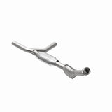 MagnaFlow Direct Fit Catalytic Converter 97-99 Ford Vans 4.6L - 447110