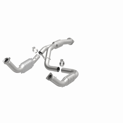 MagnaFlow Direct Fit Catalytic Converter 11-13 Chev Silverado 2500 HD/3500 HD 6.0L - 51812