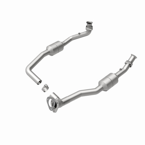 MagnaFlow Direct Fit Catalytic Converter 2002 Ford E-Series Vans 5.4L - 447378