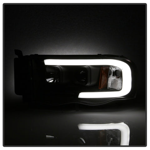 Spyder 02-05 Dodge Ram 1500 Light Bar Projector Headlights - Black (PRO-YD-DR02V2-LB-BK) - 5084606
