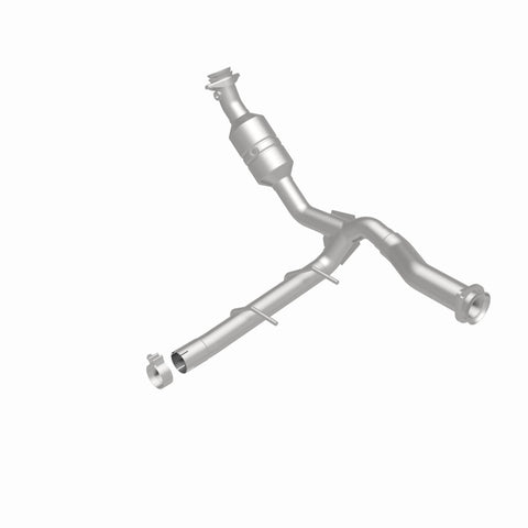 MagnaFlow 11-14 Ford F-150 5.0L Direct Fit CARB Compliant Left Catalytic Converter - 5551139