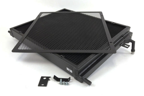 CSF 2014+ BMW M3/M4 (F8X) Front Mount Heat Exchanger w/Rock Guard - Black - 8075V