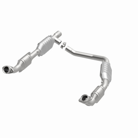 MagnaFlow Direct Fit Catalytic Converter 06 Ford E350 Van 5.4L - 458041