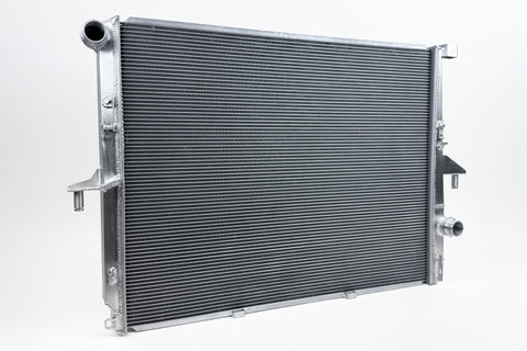 CSF Porsche 955/957 Cayenne / Audi Q7 / VW Touareg Heavy-Duty Performance Radiator - 7227