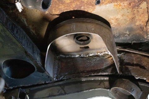Rust Buster Avalanche/Suburban/Yukon Rear Upper Coil Spring Bucket - Right - RB7404R