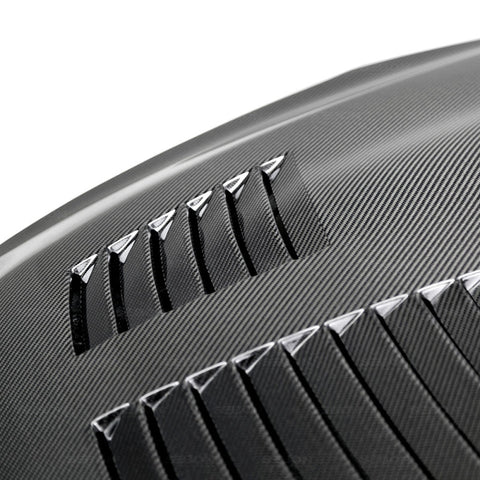 Seibon 09-12 Nissan GTR R35 GT-Style Carbon Fiber Hood - HD0910NSGTR-GT