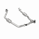 MagnaFlow Direct Fit Catalytic Converter 2002 Ford E-Series Vans 5.4L - 447378