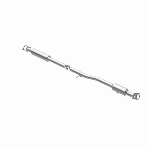 MagnaFlow Direct Fit Catalytic Converter OEM 14-15 Hyundai Tucson 2.0L Underbody - 52815