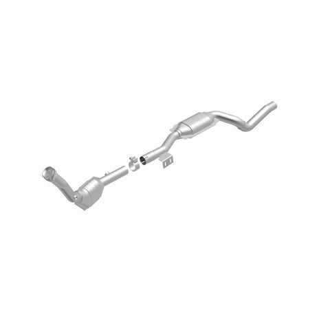 MagnaFlow Direct Fit Catalytic Converter 2003 ML350 3.7L Underbody - 52115