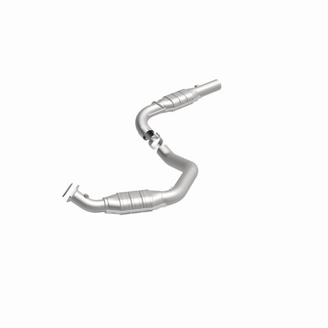 MagnaFlow Direct Fit Catalytic Converter 03-05 Express 2500 4.8L Driver Side - 24389